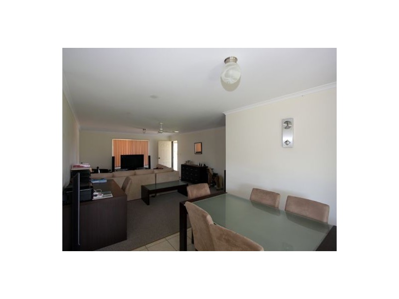 16 Isis Court, Eli Waters QLD 4655