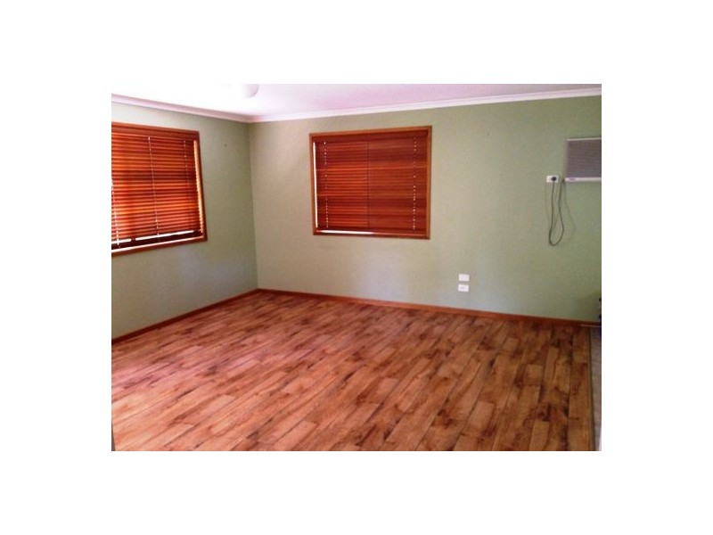 26 Dartmouth Street, Torquay QLD 4655