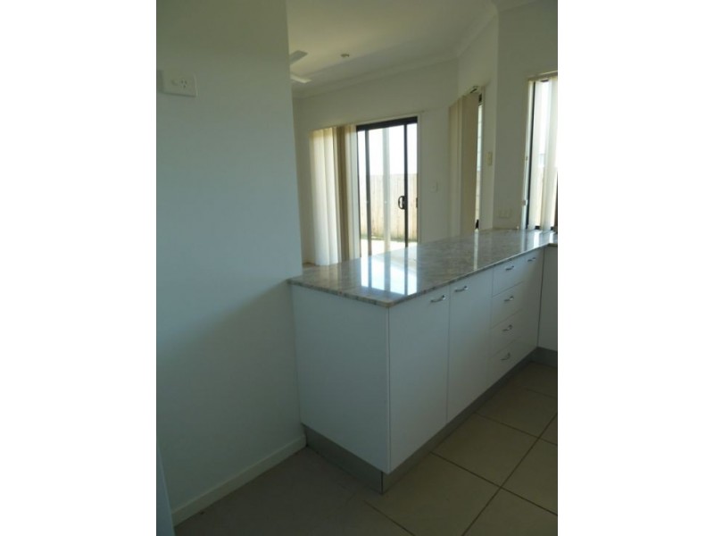 38 Swanview Drive, Toogoom QLD 4655