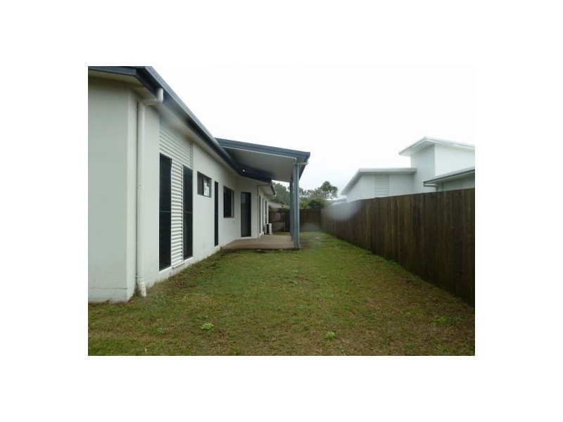 38 Swanview Drive, Toogoom QLD 4655