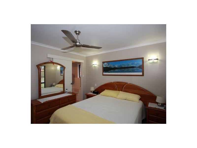 39 Bayrise Drive, Urangan QLD 4655