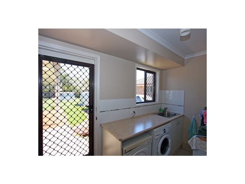 39 Bayrise Drive, Urangan QLD 4655