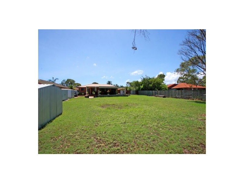 39 Bayrise Drive, Urangan QLD 4655
