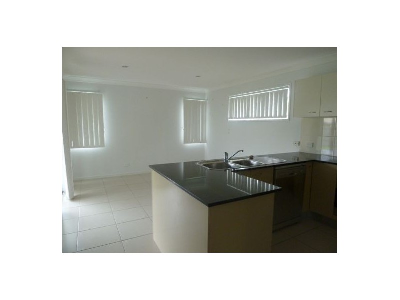 1 Clearwater Cres, Toogoom QLD 4655