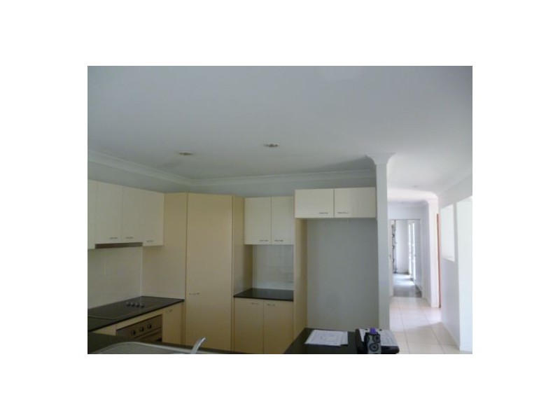 1 Clearwater Cres, Toogoom QLD 4655