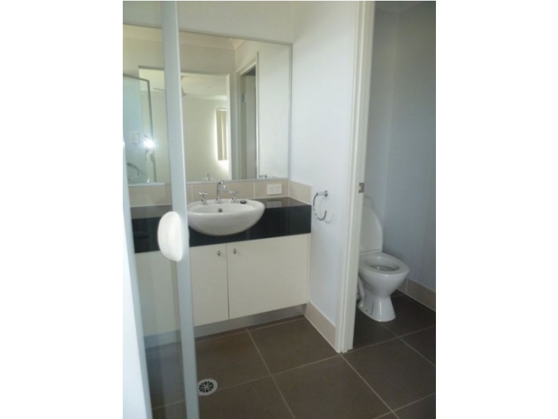 1 Clearwater Cres, Toogoom QLD 4655