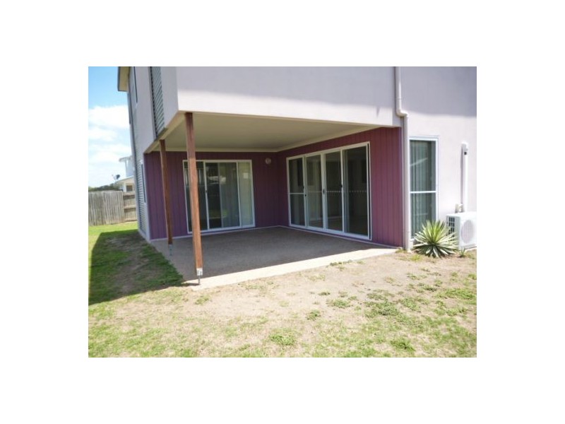 1 Clearwater Cres, Toogoom QLD 4655