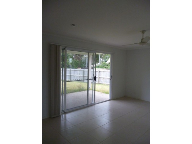 2 Northshore Ave, Toogoom QLD 4655