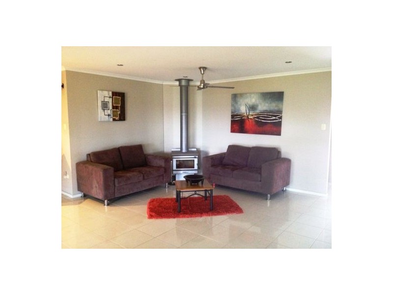 5 Golf Cres, Craignish QLD 4655