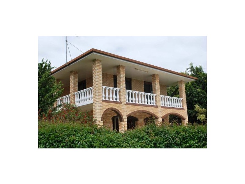 5 Waigani Ave, Kawungan QLD 4655