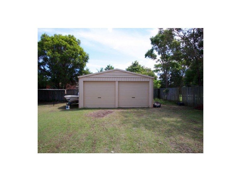 3 Fiona Court, Urangan QLD 4655