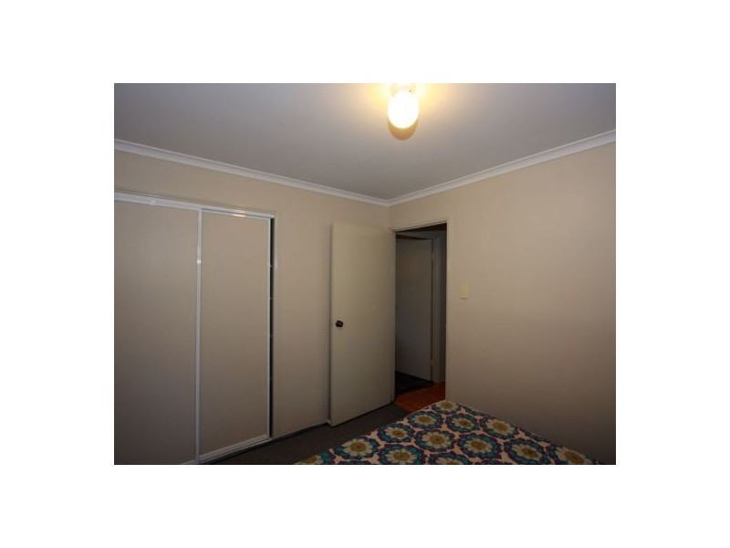 3 Fiona Court, Urangan QLD 4655
