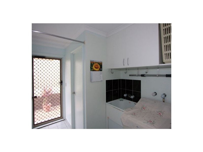 7 GAIL St, River Heads QLD 4655