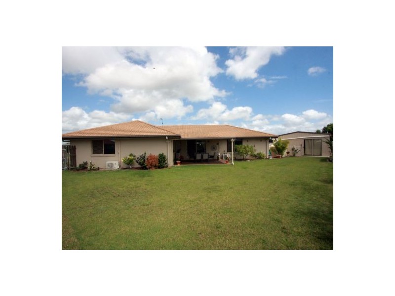15 Protector Way, Eli Waters QLD 4655
