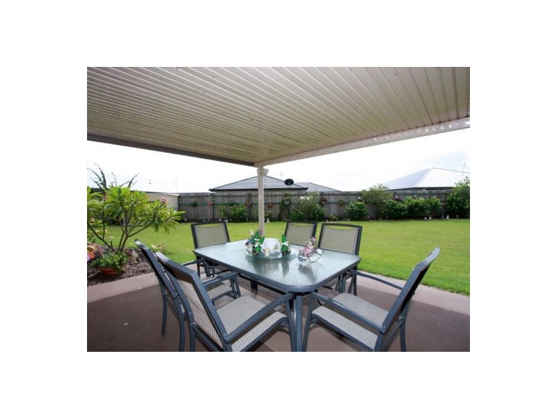 15 Protector Way, Eli Waters QLD 4655