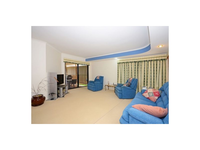 41 Royal Drive, Kawungan QLD 4655