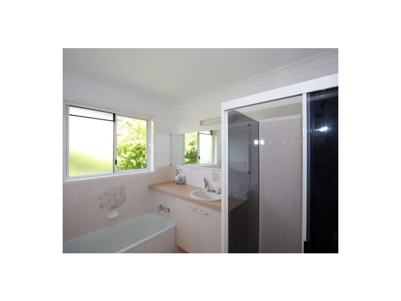 8 Queben Court, Kawungan QLD 4655