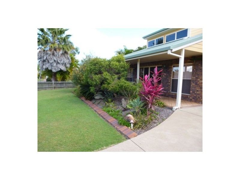 4 Hayman Court, Kawungan QLD 4655
