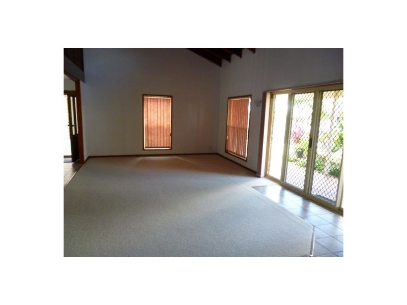 4 Hayman Court, Kawungan QLD 4655