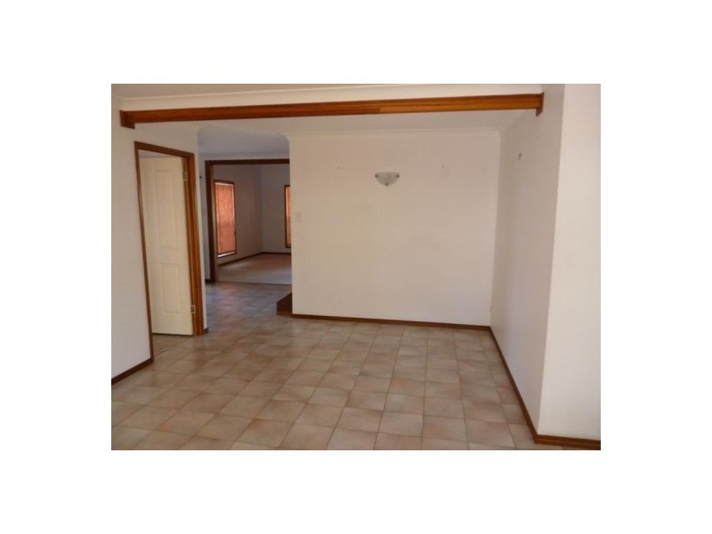 4 Hayman Court, Kawungan QLD 4655