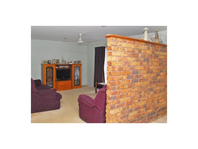 15 Mackay Drive, Kawungan QLD 4655