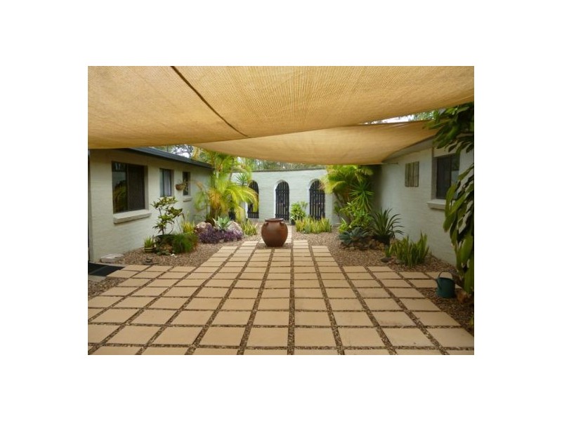 106 Exeter Street, Torquay QLD 4655