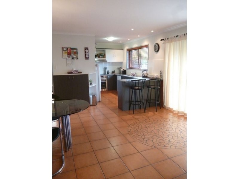 106 Exeter Street, Torquay QLD 4655