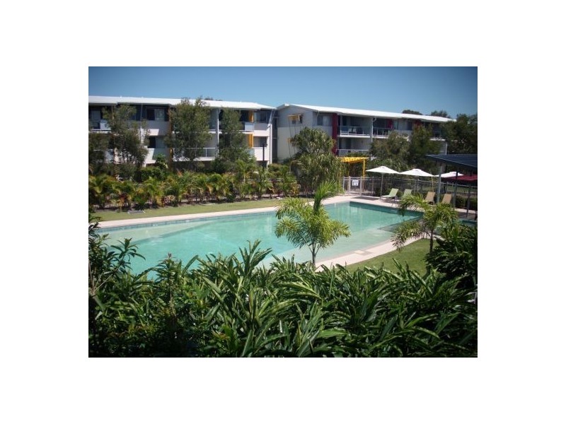 12/68 Pulgul Street, Urangan QLD 4655