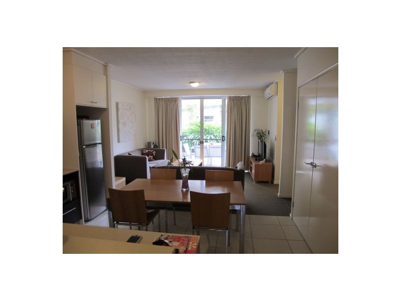 12/68 Pulgul Street, Urangan QLD 4655