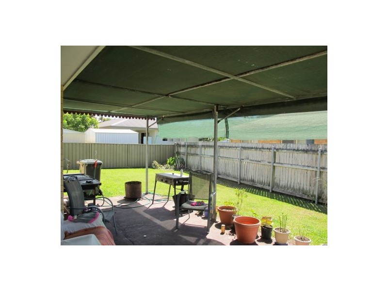 5 Aimee Drive, Urangan QLD 4655