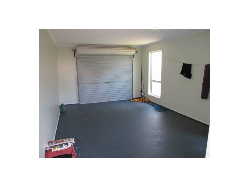 5 Aimee Drive, Urangan QLD 4655