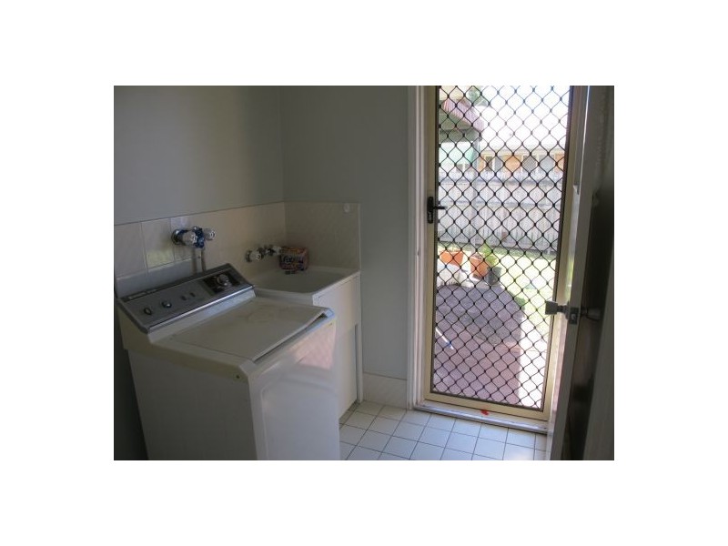 5 Aimee Drive, Urangan QLD 4655