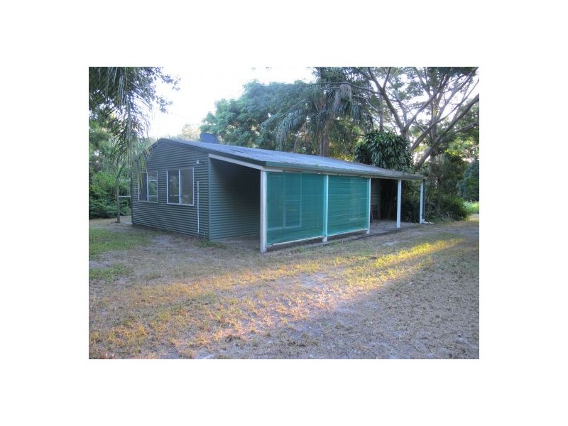 8 Mitchell Avenue, Craignish QLD 4655