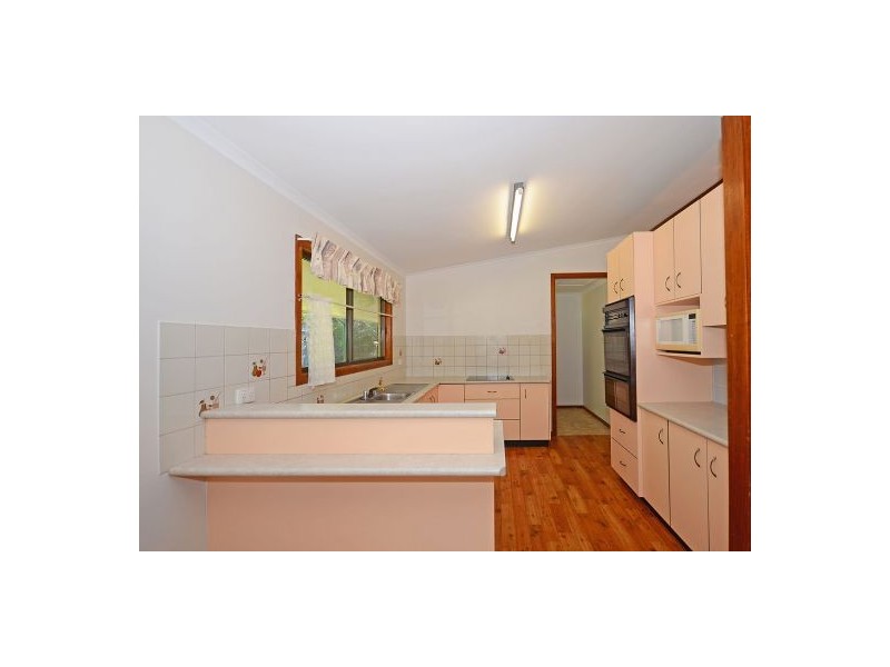 8 Mitchell Avenue, Craignish QLD 4655