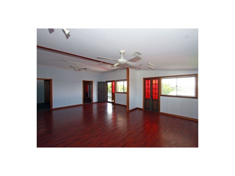 43 Hillcrest Avenue, Scarness QLD 4655