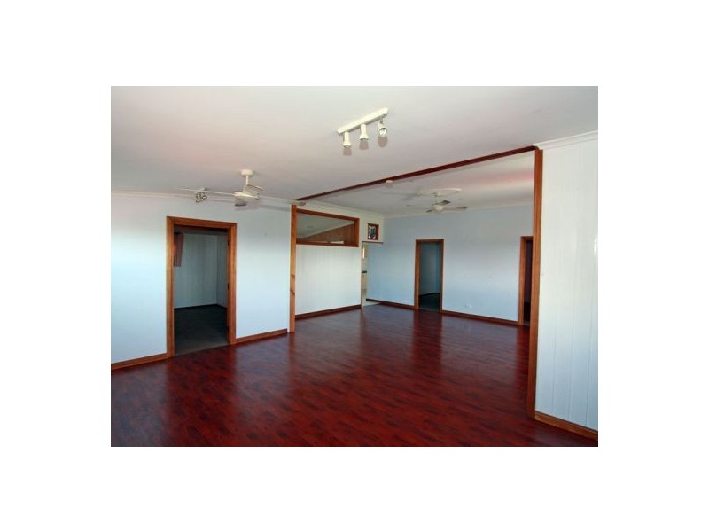 43 Hillcrest Avenue, Scarness QLD 4655