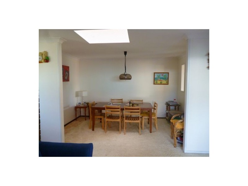 99  Cunningham Street, Urangan QLD 4655