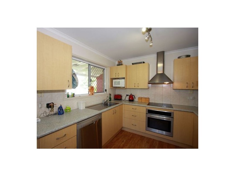 7 Bunker Ave, Urraween QLD 4655