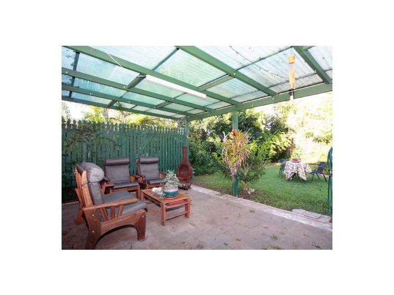 68 North St, Point Vernon QLD 4655