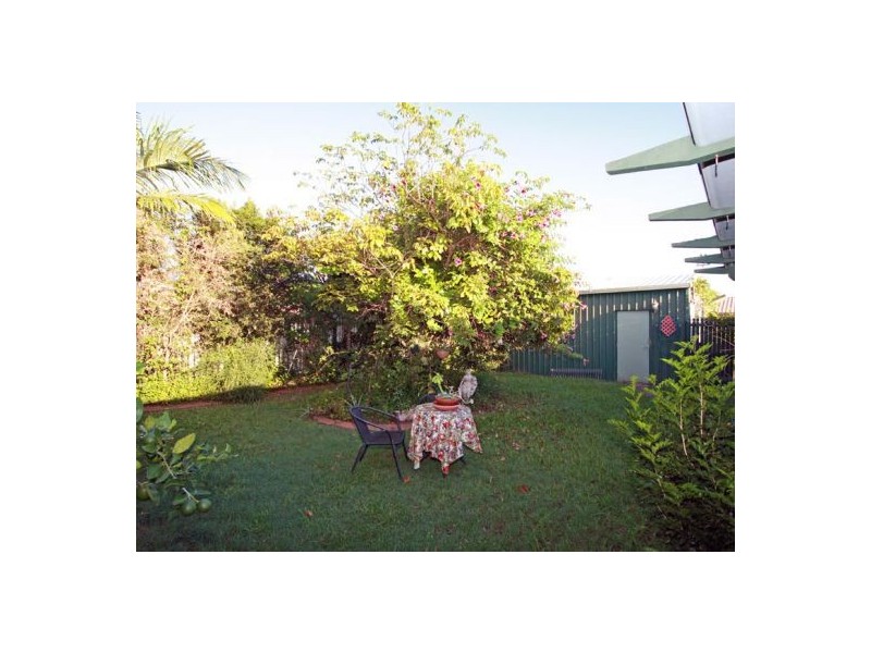 68 North St, Point Vernon QLD 4655