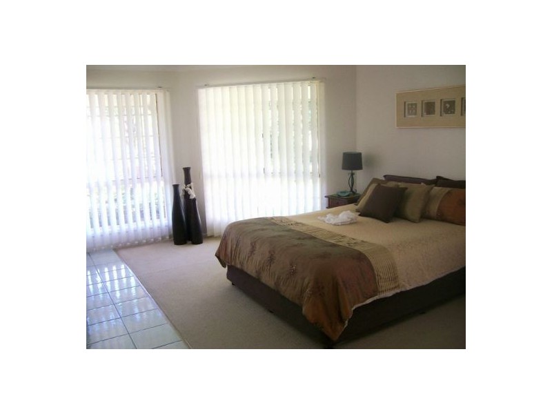 27 Lido Parade, Urangan QLD 4655