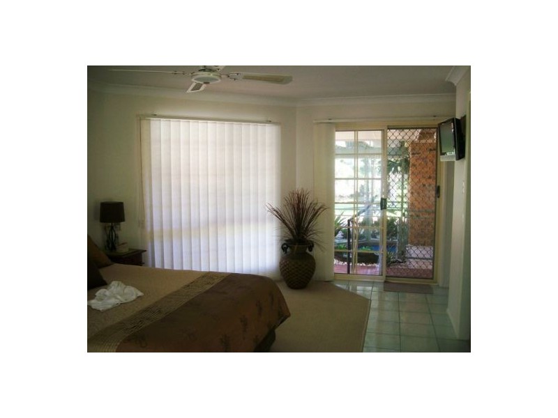 27 Lido Parade, Urangan QLD 4655