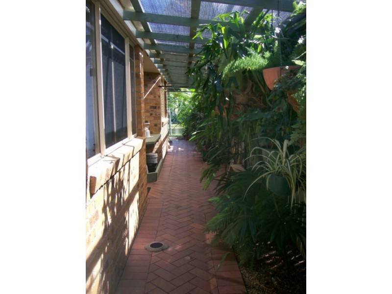 27 Lido Parade, Urangan QLD 4655