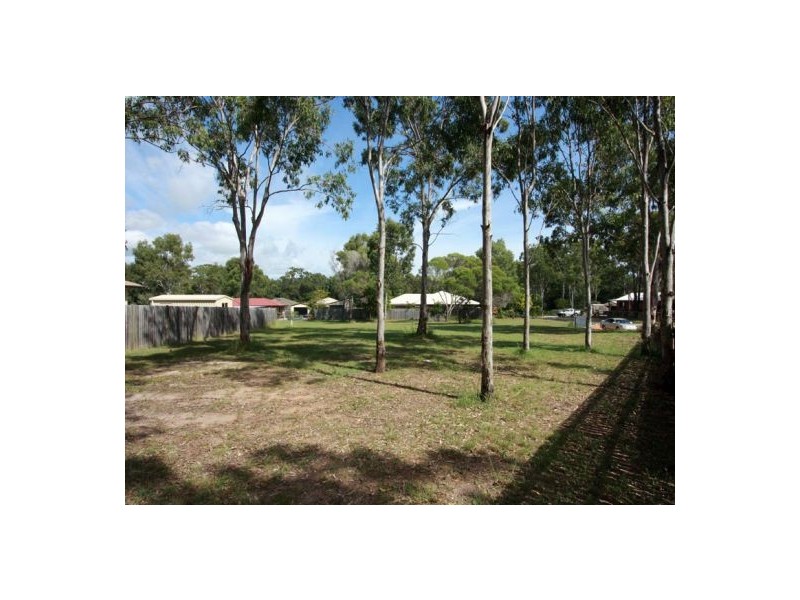 7 Cumberland Ct, Point Vernon QLD 4655