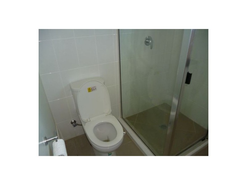 2/8 Prince Street, Urangan QLD 4655