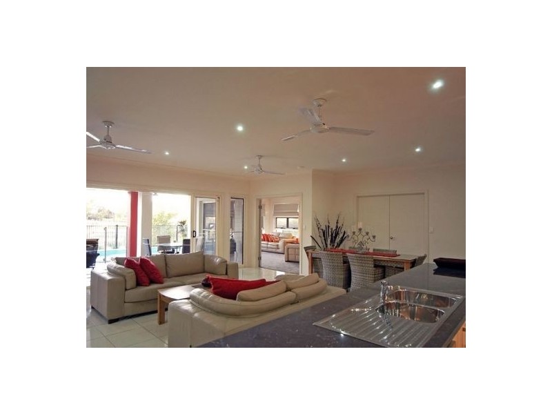 23 Harmony Avenue, Urraween QLD 4655