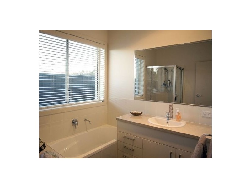 23 Harmony Avenue, Urraween QLD 4655