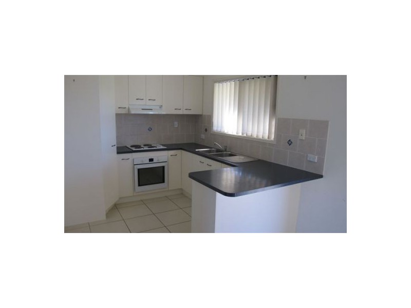 27 Gunsynd Way, Point Vernon QLD 4655