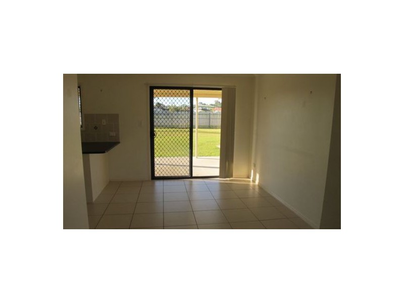 27 Gunsynd Way, Point Vernon QLD 4655