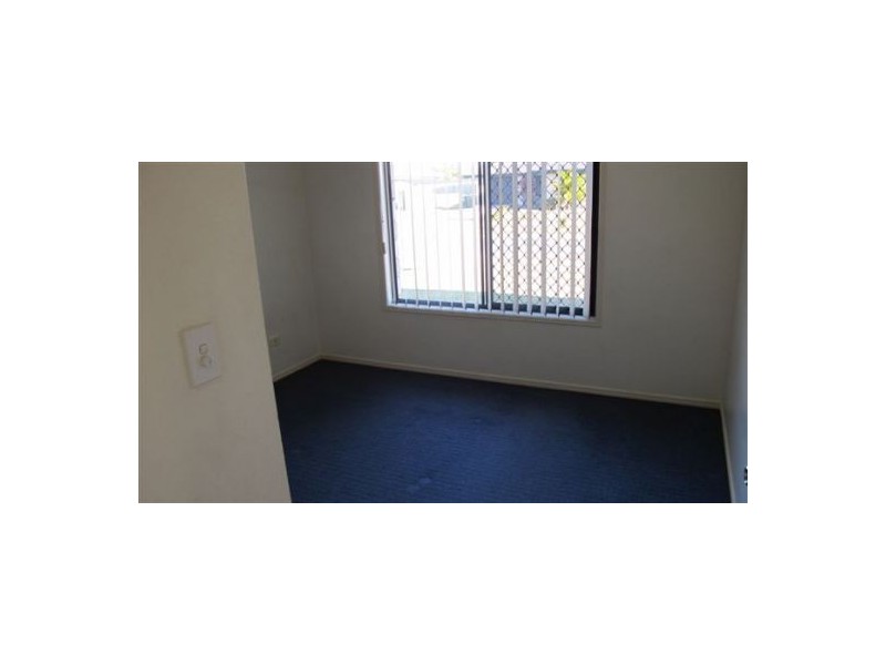 27 Gunsynd Way, Point Vernon QLD 4655